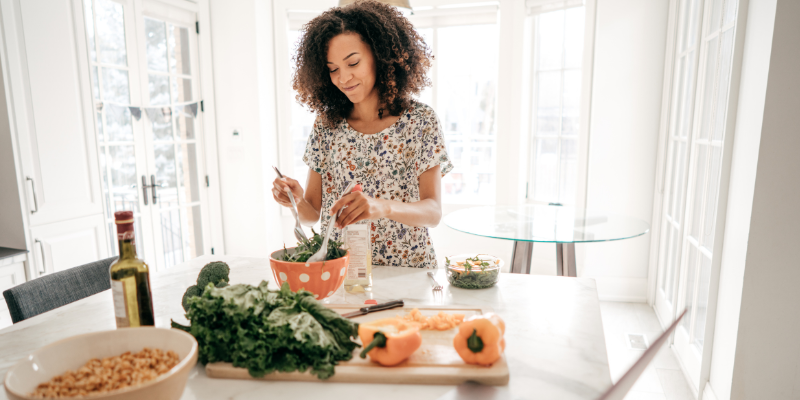 mom eating well for health benefits during winter