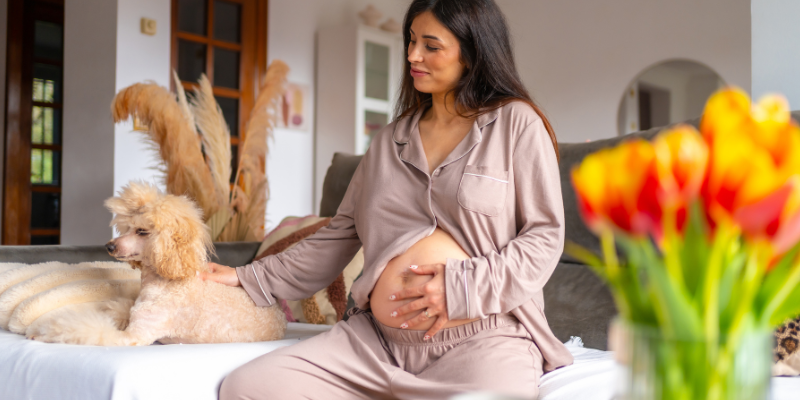 pregnant woman in comfortable clothes