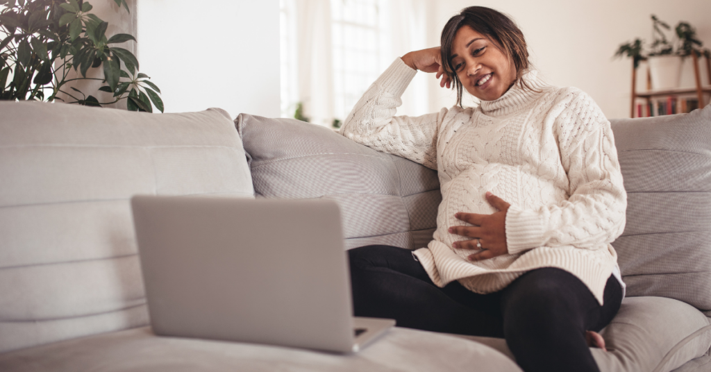 mom to be happy without winter pregnancy symptoms