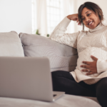 mom to be happy without winter pregnancy symptoms